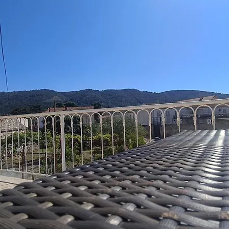 Oleas Hvar - Floor Terrace شقة