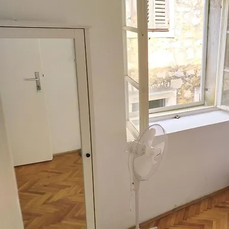 Oleas Hvar - Floor Terrace شقة